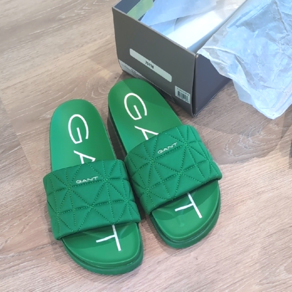 Gant Women's Green Quilted Slide Sandals